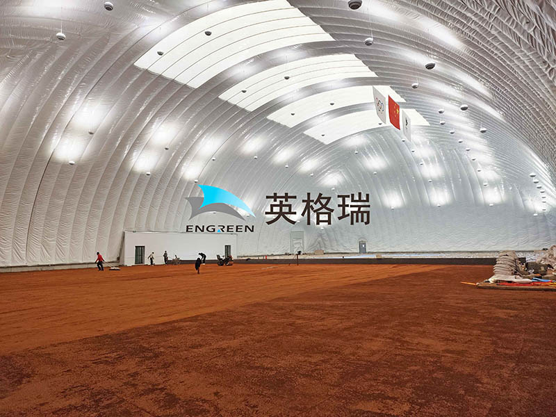 午夜成人大片體育館的采光方式是如何實現的？